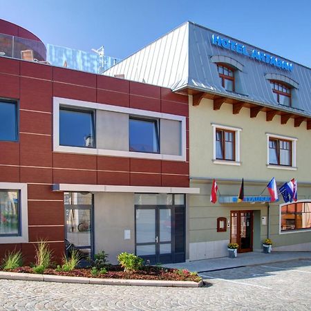 Hotel Artaban Žirovnice Exterior foto
